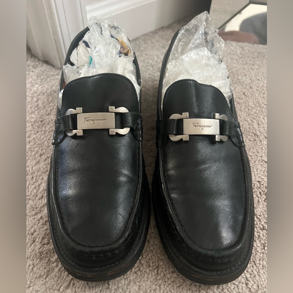 Men’s Ferragamo shoes!
